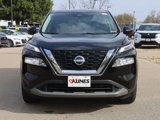 Used 2022 Nissan Rogue SV image 3