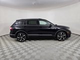 Used 2022 Volkswagen Tiguan SEL R-Line image 2