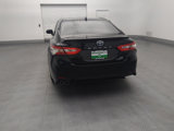 Used 2020 Toyota Camry SE image 6
