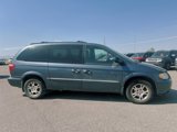 Used 2002 Dodge Grand Caravan Sport image 2