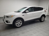 Used 2017 Ford Escape SE image 2