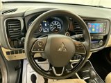 Used 2018 Mitsubishi Outlander SE image 4