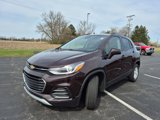 Used 2021 Chevrolet Trax LT w/ LT Convenience Package image 3