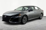 Used 2024 Nissan Altima 2.5 SV image 3