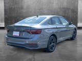 Used 2023 Volkswagen Jetta SE image 5