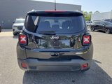 Used 2019 Jeep Renegade Latitude image 4