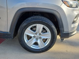 Used 2022 Jeep Compass Latitude image 5