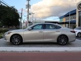 Used 2024 Lexus ES 300h w/ Premium Package image 6
