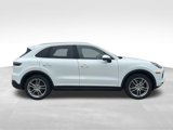Used 2023 Porsche Cayenne image 4