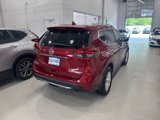 Used 2018 Nissan Rogue SV image 4