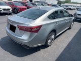 Used 2017 Toyota Avalon Limited image 4