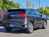 Used 2022 Kia Niro EX image 4