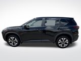 Used 2023 Nissan Rogue SV image 2