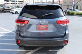 Certified 2018 Toyota Highlander AWD V6 image 6