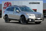 Used 2017 Subaru Outback 3.6R Limited image 2