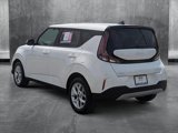 Used 2024 Kia Soul LX w/ Option Group 015 image 3