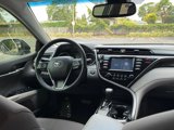 Used 2018 Toyota Camry LE image 3