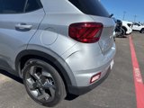 Used 2022 Hyundai Venue SEL w/ Cargo Package image 3