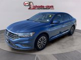 Used 2019 Volkswagen Jetta SE image 2