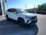Used 2022 Volkswagen Taos SE image 4