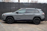 Used 2023 Jeep Cherokee Altitude Lux image 5
