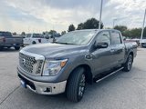 Used 2017 Nissan Titan SV image 3
