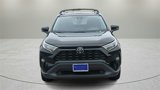 Used 2021 Toyota RAV4 XLE Premium image 2