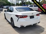 Used 2023 Toyota Camry SE image 5