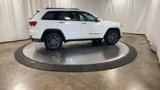 Used 2017 Jeep Grand Cherokee Limited w/ Luxury Group II image 2