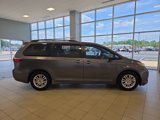 Used 2015 Toyota Sienna XLE image 6