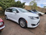 Used 2018 Chrysler Pacifica Touring Plus image 3