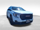 Used 2024 GMC Terrain SLE w/ Driver Convenience Package image 3