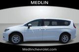Used 2021 Chrysler Voyager LX image 5