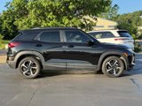 Used 2022 Chevrolet TrailBlazer RS image 2