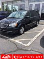 Used 2016 Chrysler Town & Country Touring image 3