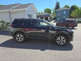 Used 2023 Nissan Rogue SV image 4
