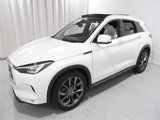 Used 2019 INFINITI QX50 Essential w/ Sensory Package image 3