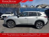 Used 2023 Nissan Rogue SV image 2