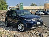 Used 2023 Land Rover Discovery Sport SE image 3