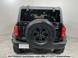 Used 2022 Ford Bronco Black Diamond w/ Sasquatch Package image 5