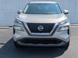 Used 2021 Nissan Rogue SV image 3