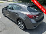 Used 2018 MAZDA MAZDA3 Touring image 3