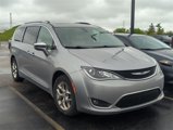 Used 2019 Chrysler Pacifica Limited image 2