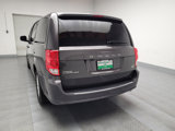 Used 2019 Dodge Grand Caravan SXT image 6
