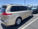 Used 2014 Toyota Sienna LE image 3