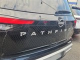 Used 2023 Nissan Pathfinder SL image 4