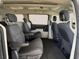 Used 2010 Dodge Grand Caravan SXT image 5