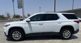 Used 2019 Chevrolet Traverse LT image 2