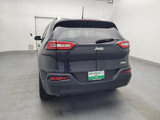 Used 2018 Jeep Cherokee Latitude Plus w/ Comfort/Convenience Group image 6