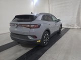 Used 2022 Volkswagen ID.4 Pro image 2